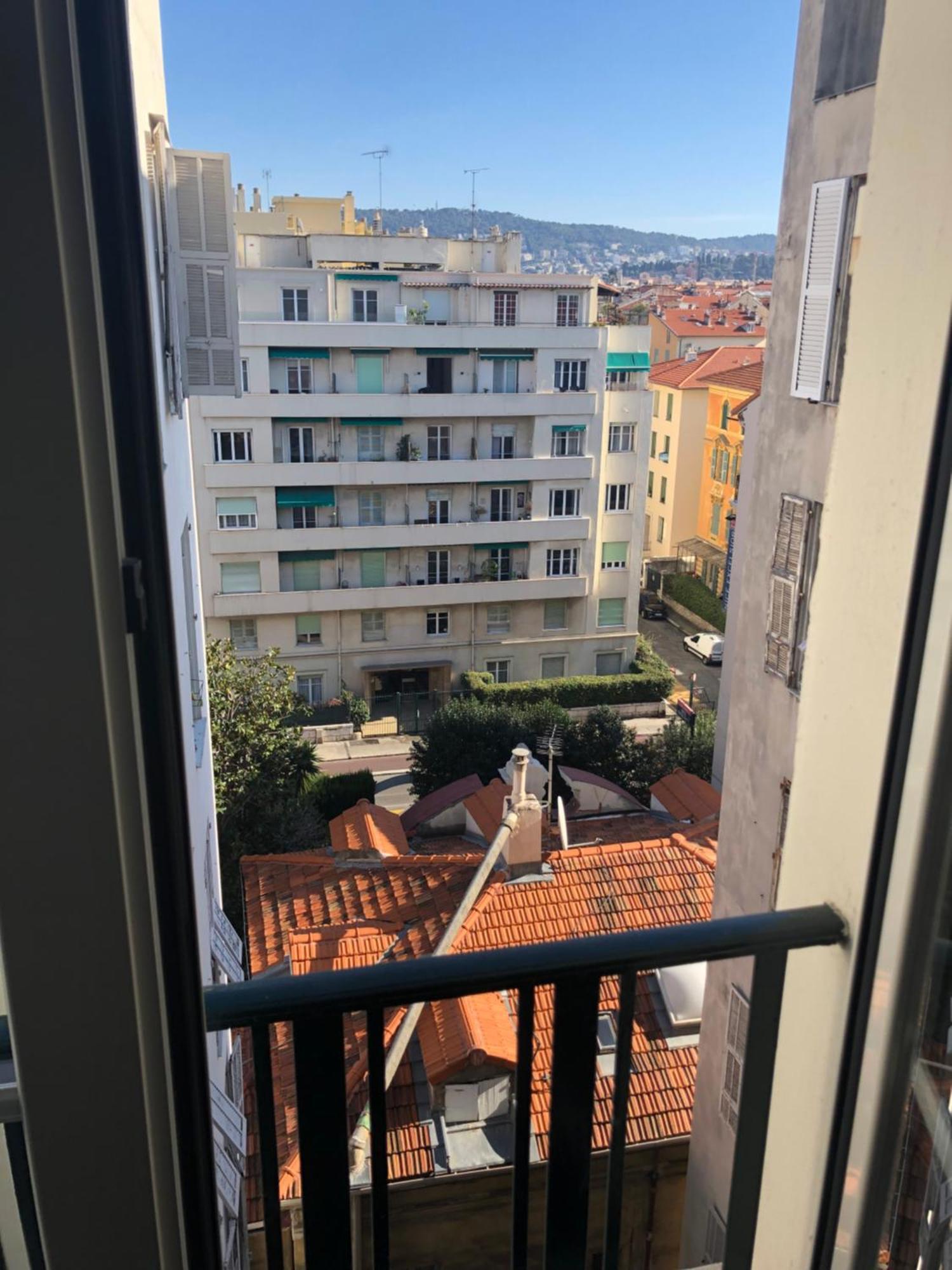 Et Calme Face Gare Appartement